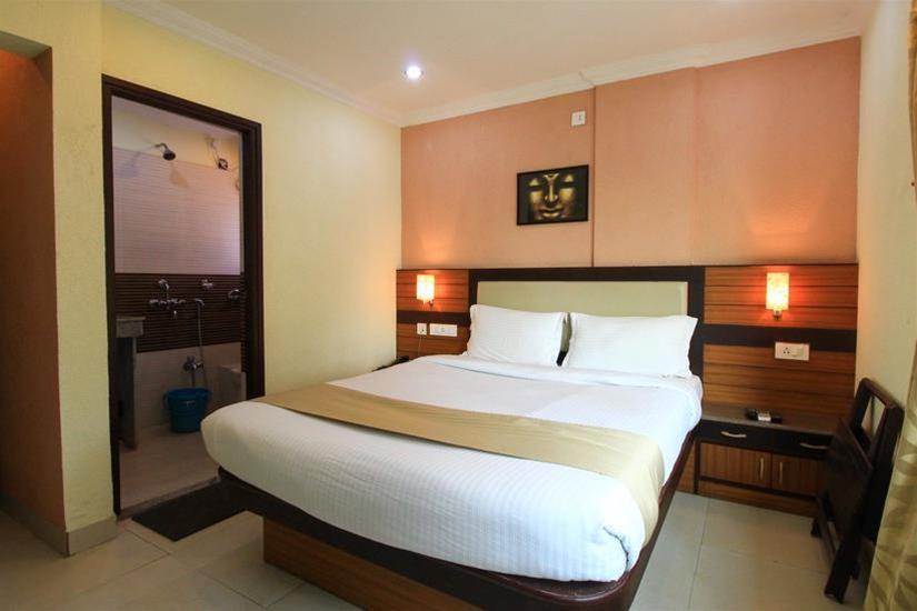 Moments Hotel Calcuta Exterior foto