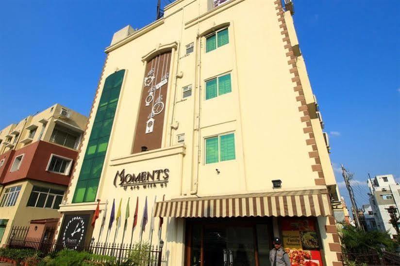 Moments Hotel Calcuta Exterior foto