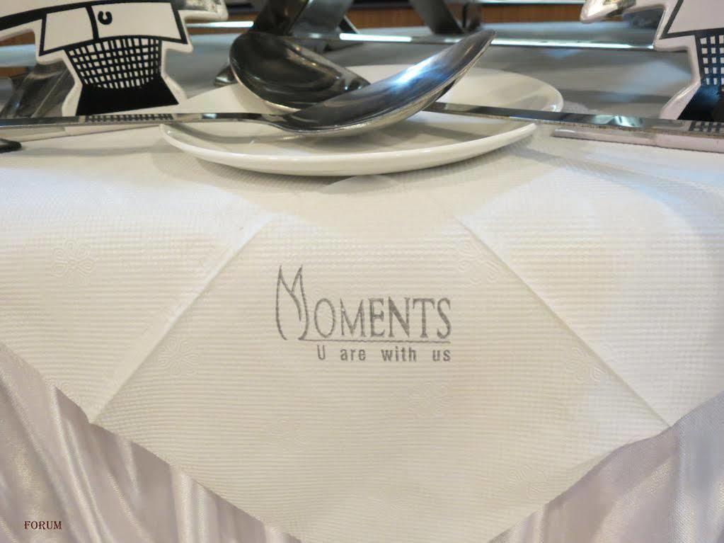 Moments Hotel Calcuta Exterior foto