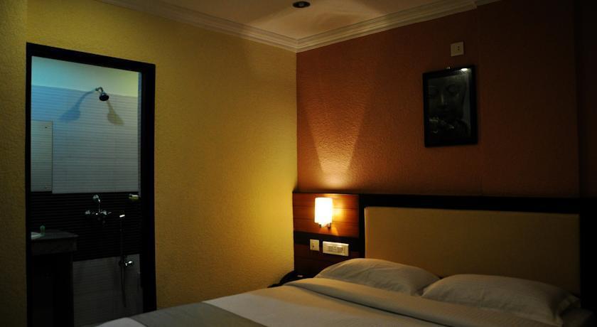 Moments Hotel Calcuta Exterior foto
